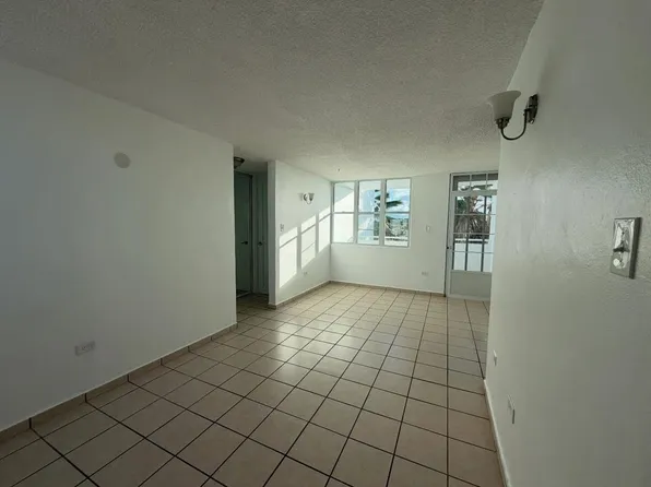 Condominio Garden Vw #48, Carolina, PR 00985