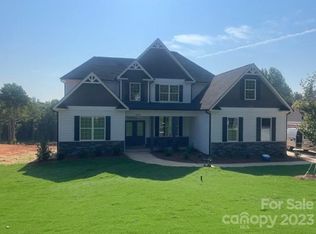 6822 Forney Hill Rd, Denver, NC 28031