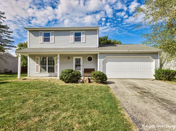 728 Portsmouth Dr, Island Lake, IL 60042