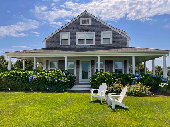 7 Packet Dr, Nantucket, MA 02554