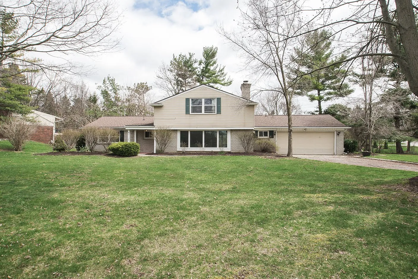 47135 Grasmere Rd photo 1