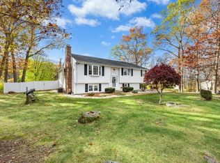 24 Ridge Rd, Shrewsbury, MA 01545