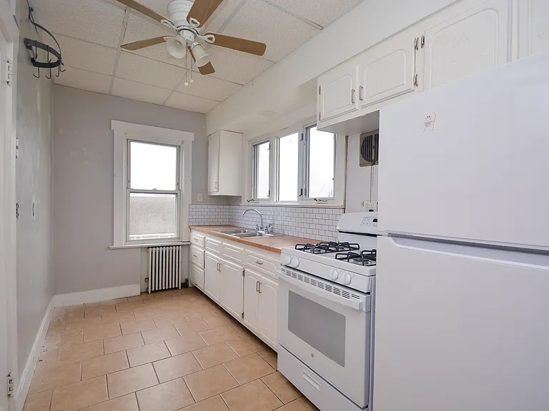 308 Hoboken Rd #2 — Photo 13