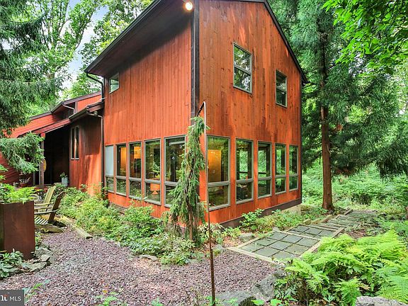5th image of 607 Aspen Ln