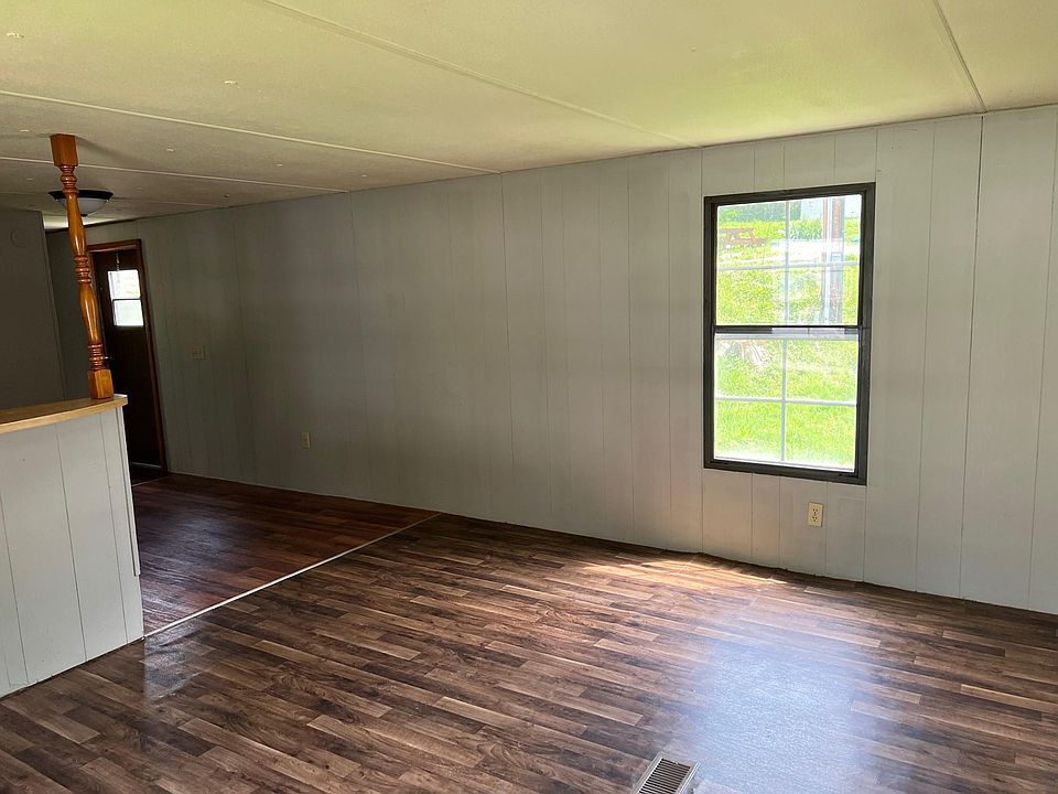 175 Ivycrest St, Bluefield, WV 24701 Zillow