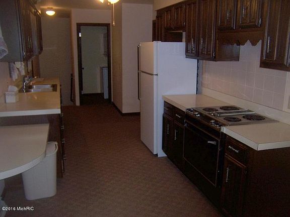 5th image of 636 Montabella Dr