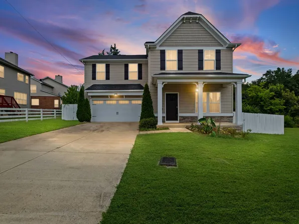 5005 Mooregate Dr, Antioch, TN 37013