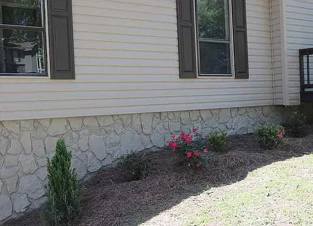 1504 Shady Oak Cir — Photo 6