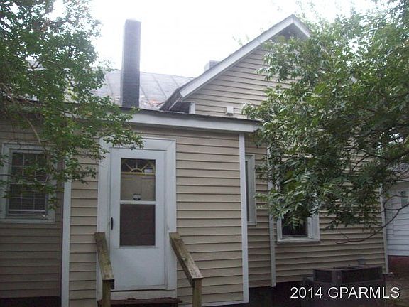 3rd image of 112 W 12th St