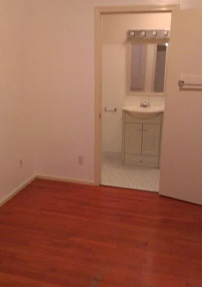 1529 5th Ave #C — Photo 4
