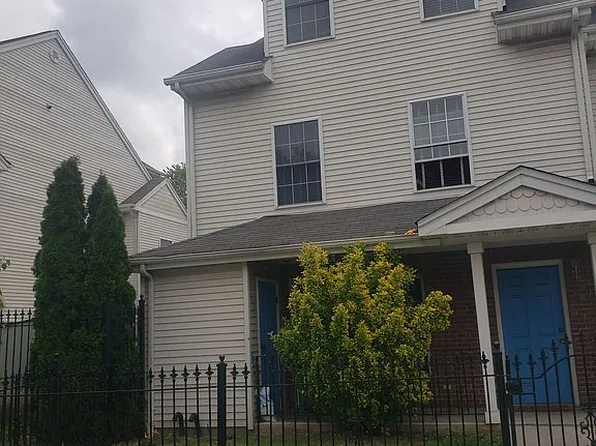 378 Ocean Ave, Jersey City, NJ 07305