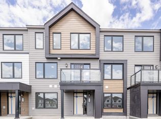 94 Kyanite Ln, Ottawa, ON K2J7B4