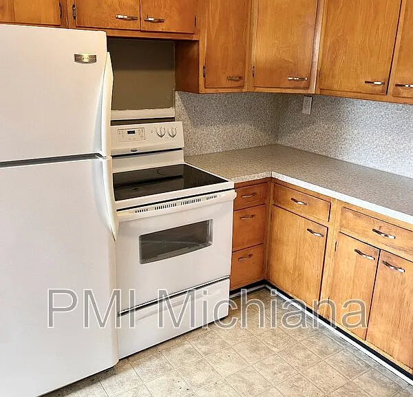 117 Franklin Pl #7 — Photo 6