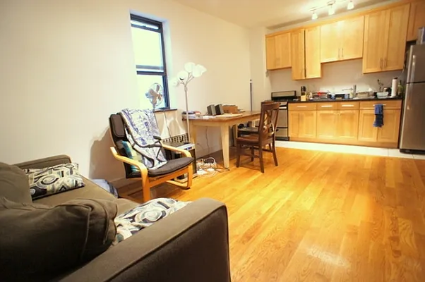 Rented by Citi Habitats | media 31
