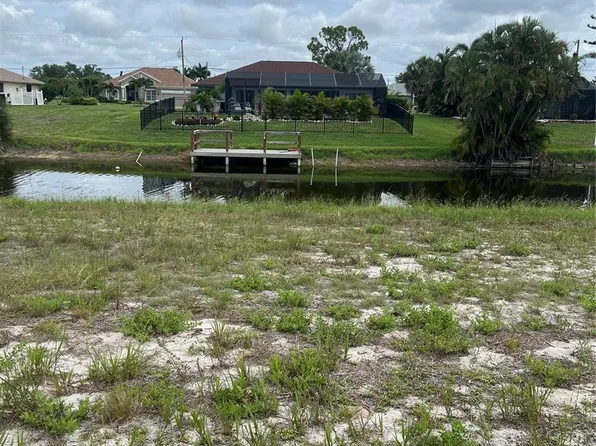 120 Mark Twain Ln, Rotonda West, FL 33947