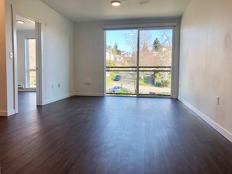Spur Apartments — Photo 92
