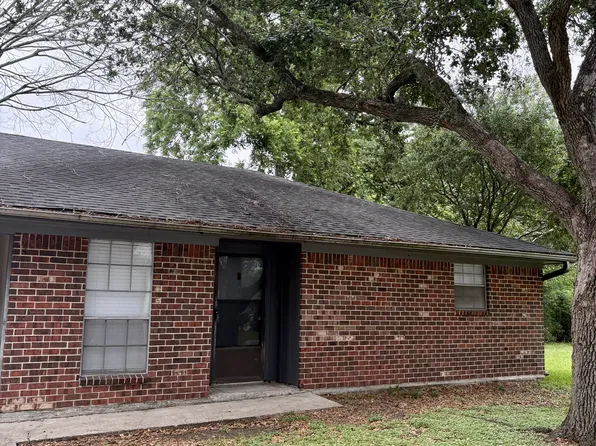6255 Warren St, Groves, TX