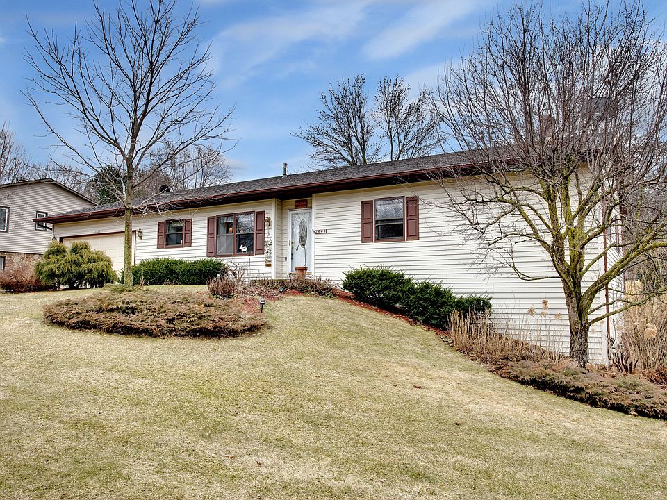 1st image of 2669 Indian Hill Dr