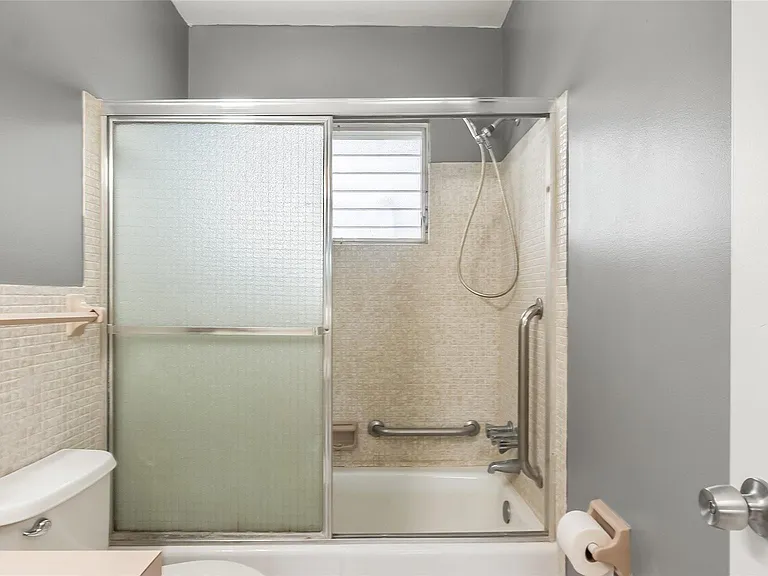 2309 Park Ln #202 — Photo 19