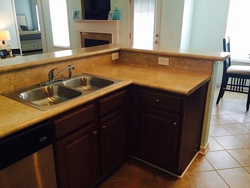 5th image of 210 Hanna Dr