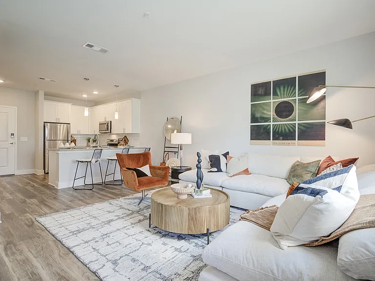 Constellation Apartment Homes — Photo 10