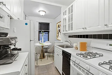 Rented by Platinum Properties