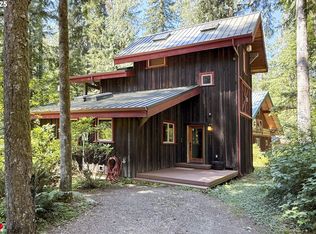 64135 E Relton Ln, Rhododendron, OR 97049