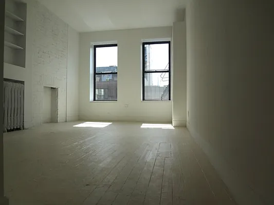 Rented by City Heights Realty | media 24