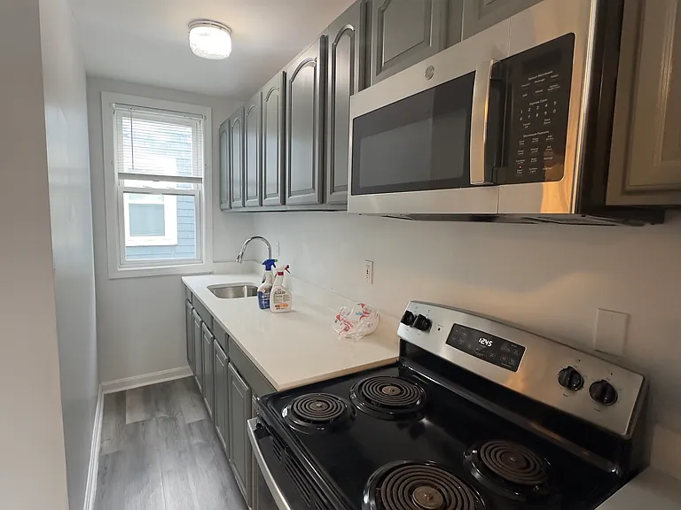 15 Greendale Rd #3 — Photo 6