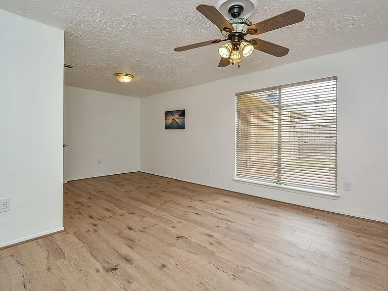 3315 Honey Creek Dr — Photo 20