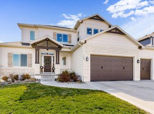 101 SW Meadowbrook Dr, Lees Summit, MO 64082