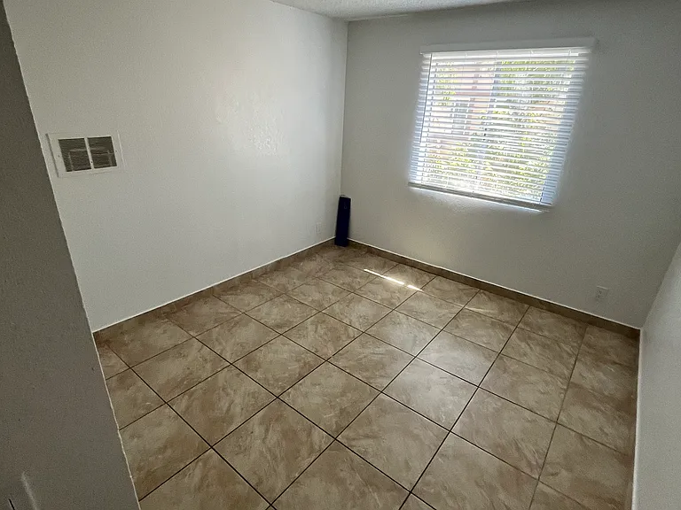 14000 Foothill Blvd #227 — Photo 8