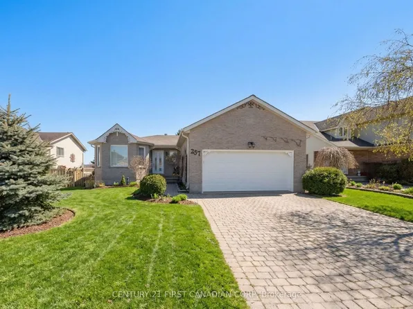 257 Fennel St, Blandford Blenheim, ON N0J 1S0
