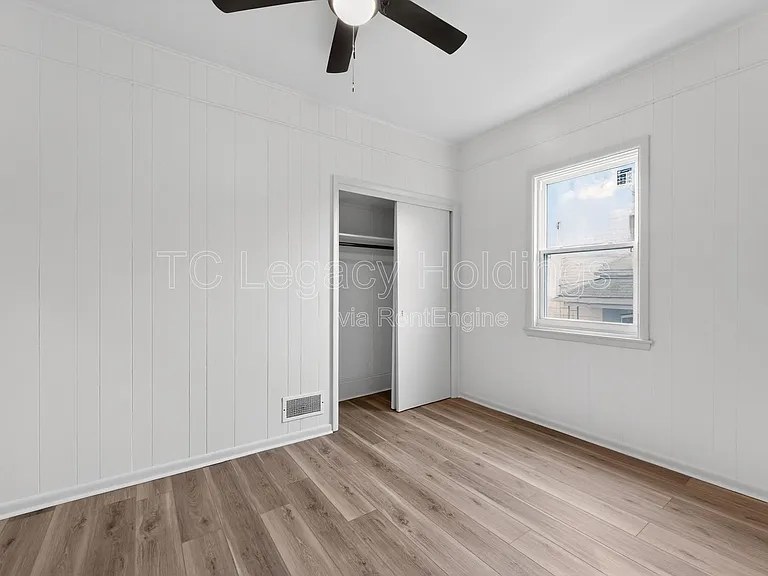 321 Clark St — Photo 29
