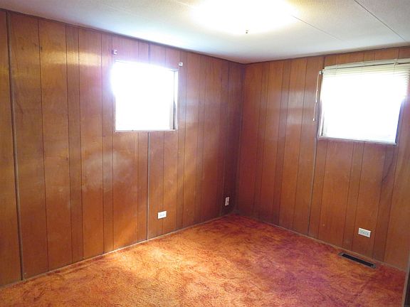 3rd image of 9747 W Marquis Rd