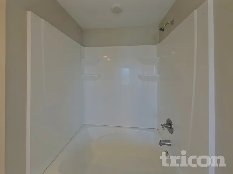 1405 Veranda Ln — Photo 10