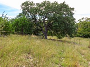 195 Schmidt Anderegg Rd, Fredericksburg, TX 78618