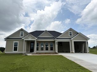 423 Indian Creek Cir, Adel, GA 31620