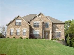 348 Gravois Pl, Fenton, MO 63026