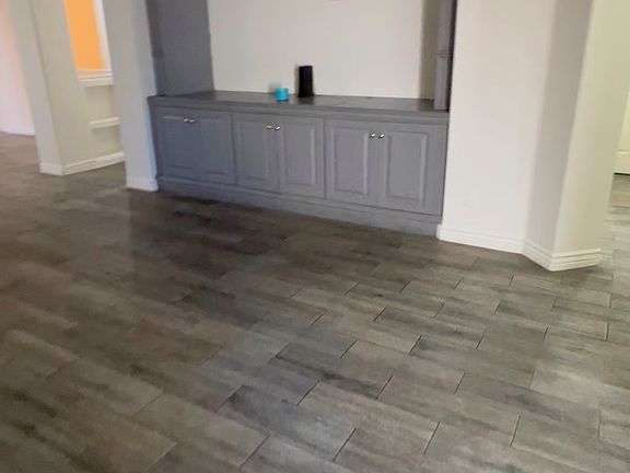 2nd image of 5811 W Golden Ln