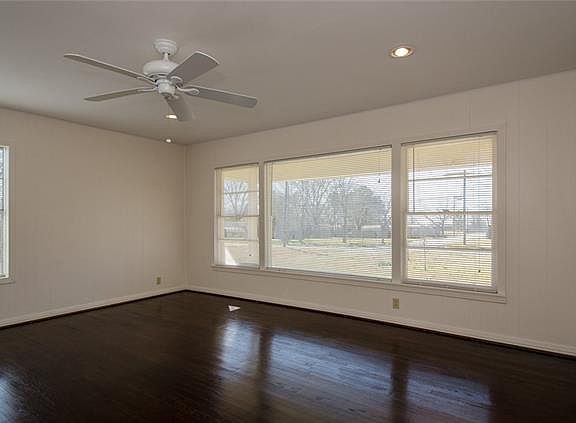 5th image of 604 N Goodman Ave