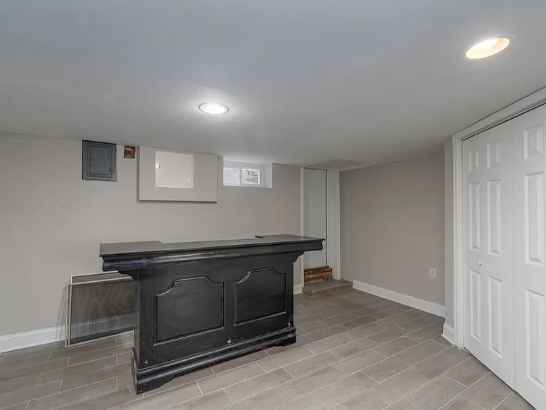 4244 Shamrock Ave — Photo 24