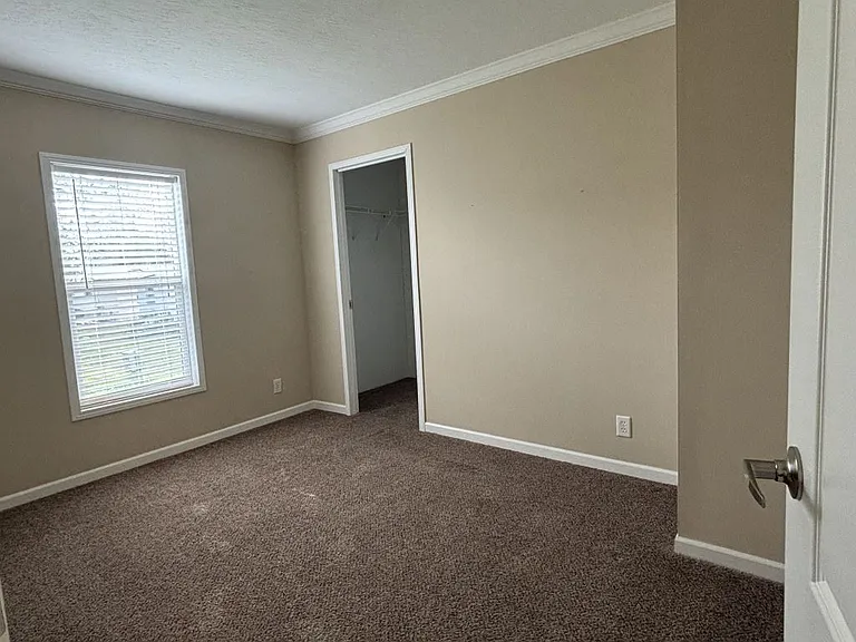 10 Harbor Cove Ct #10 — Photo 12
