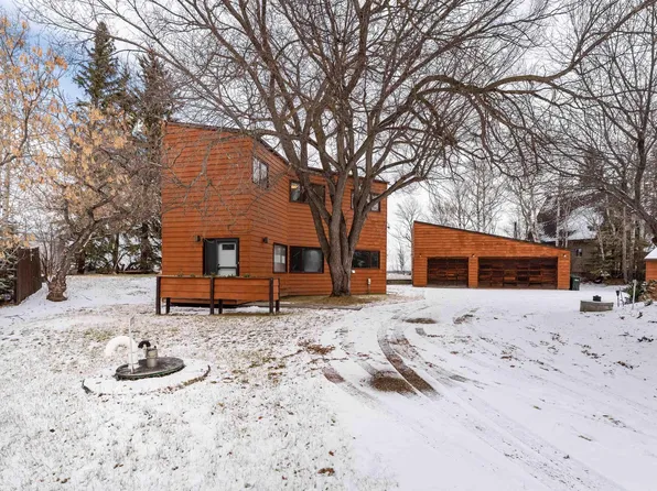 51268 Range Rd #204-209, Strathcona County, AB T8G 1E9
