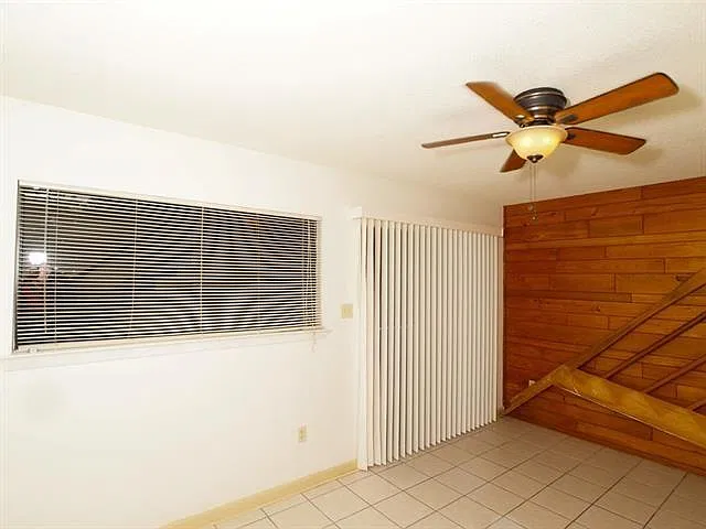 2 bed, 1.5 bath, 1000 sqft, $1,100 — Photo 3