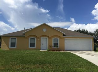 1021 SW Versailles Ave, Port Saint Lucie, FL 34953