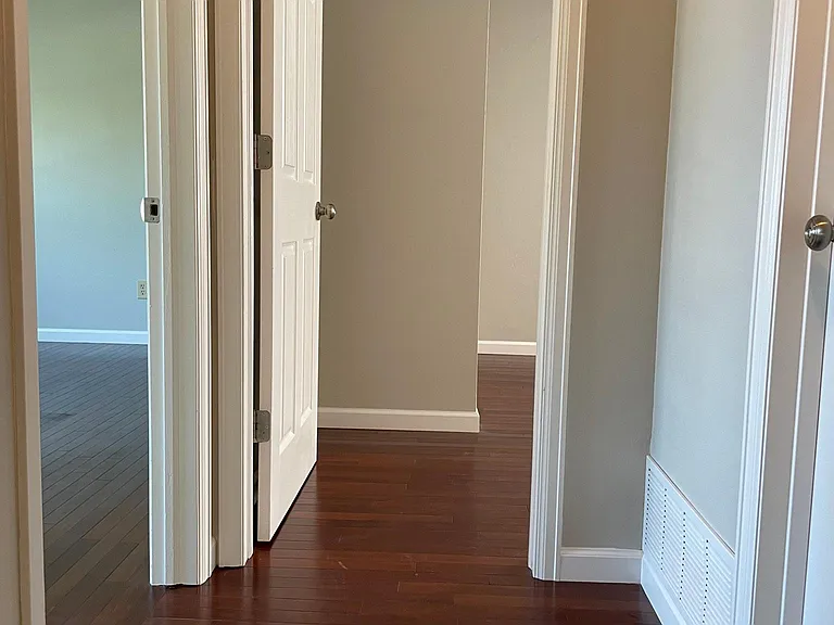 E Progress Cir S — Photo 17