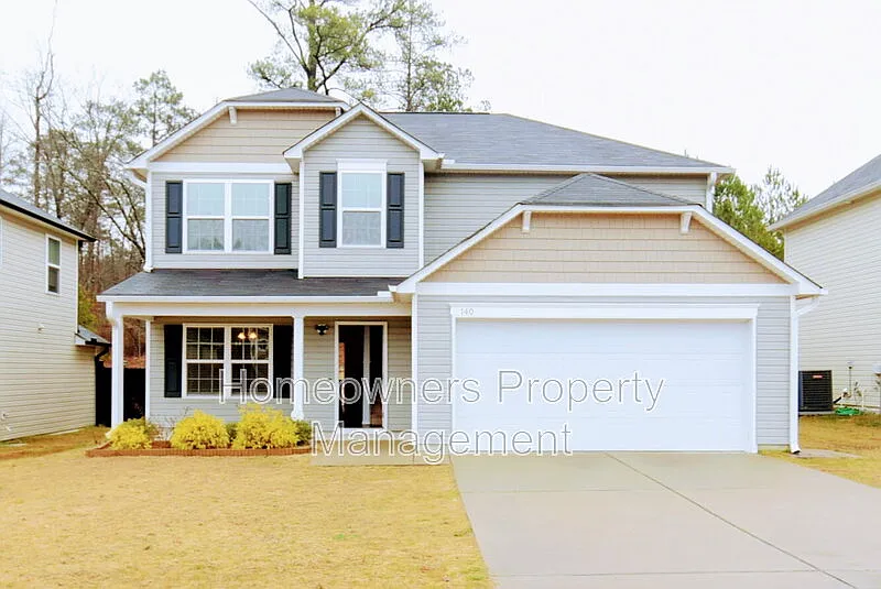 140 Hallow Oak St