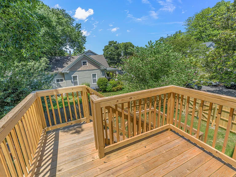 1611 McDaniel St #A — Photo 52