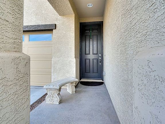 3rd image of 21245 E Via Del Sol